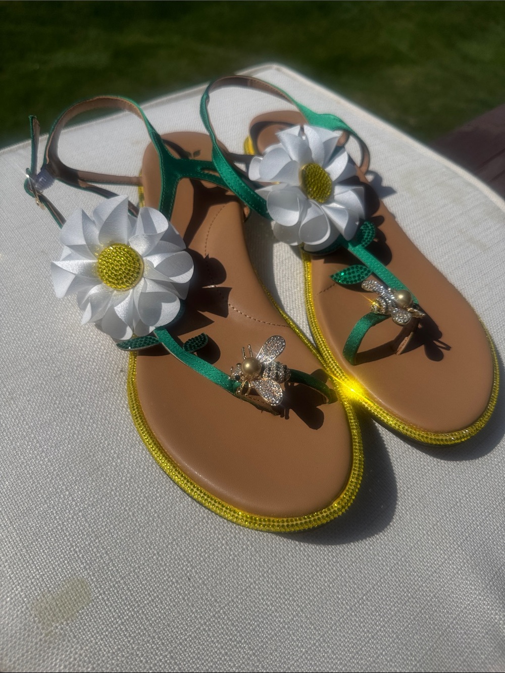J.Renee Green T-Strap Sandals with White Daisy & Gold Bee Accents